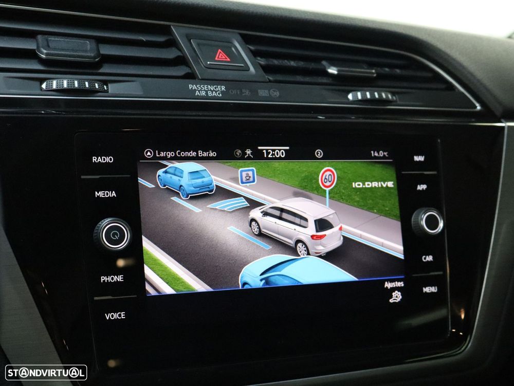 VW Touran 2.0 TDI Confortline DSG - 18