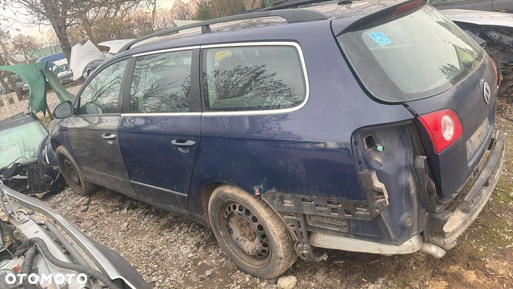 Części Volkswagen Passat B6 KOMBI  1.9 TDI - 2