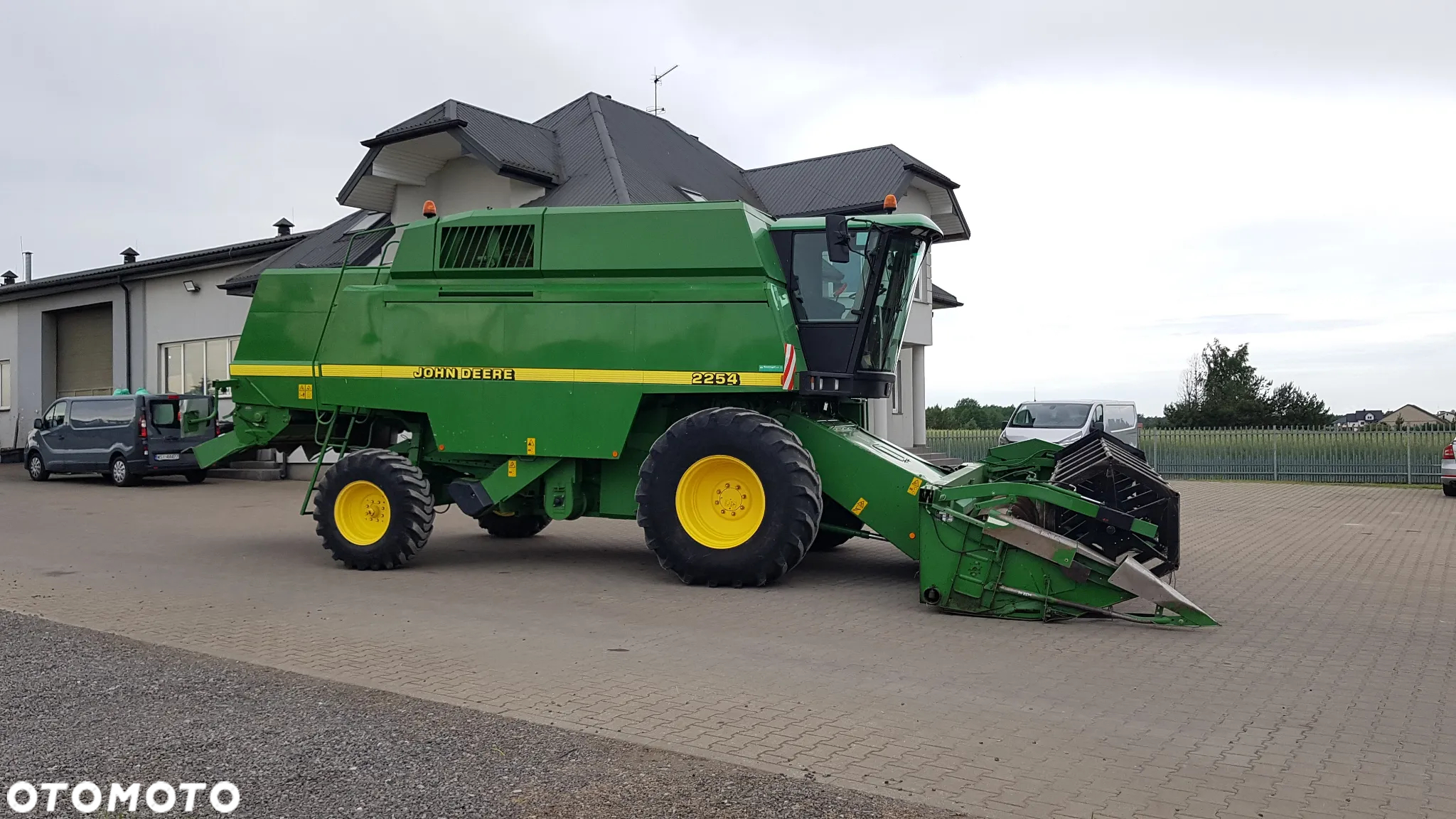 John Deere 2254 - 38
