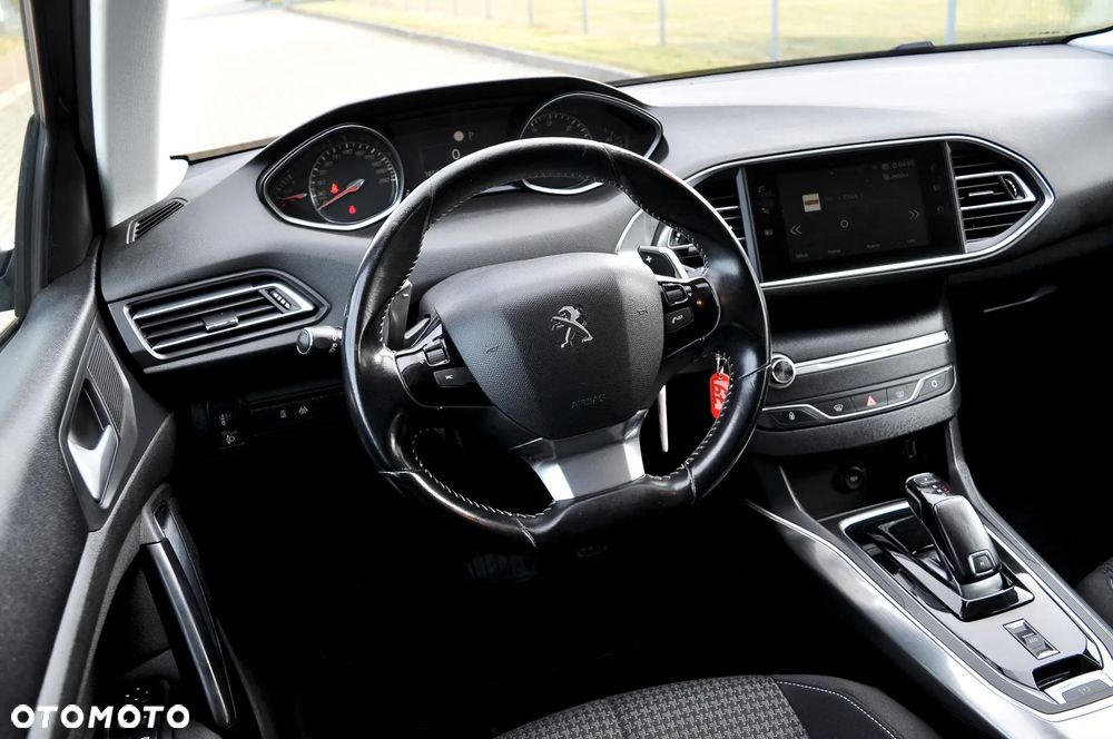 Peugeot 308 - 17