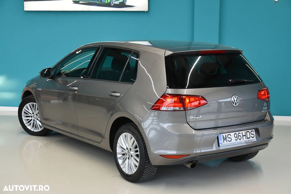 Volkswagen Golf 1.2 TSI BlueMotion Technology Cup - 4