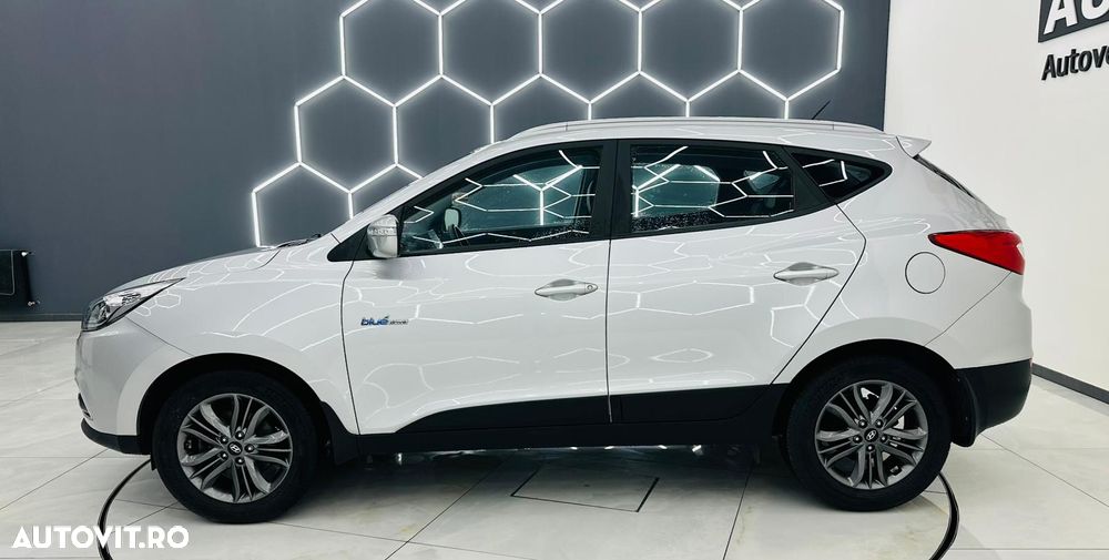 Hyundai ix35 1.6 2WD Fifa World Cup Edition - 34