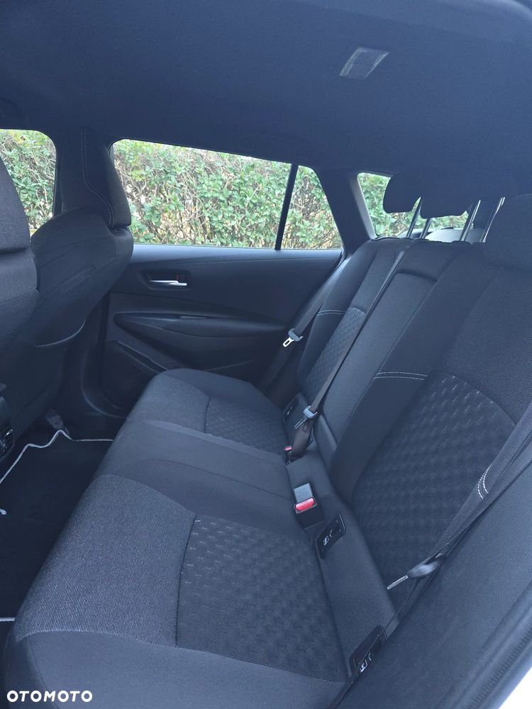 Toyota Corolla 1.8 Hybrid Style - 16