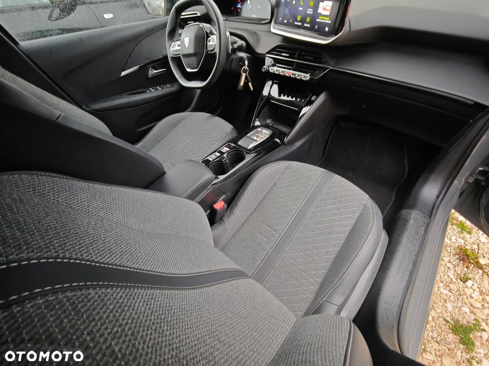 Peugeot 208 Hybrid 100 e-DSC6 GT - 16