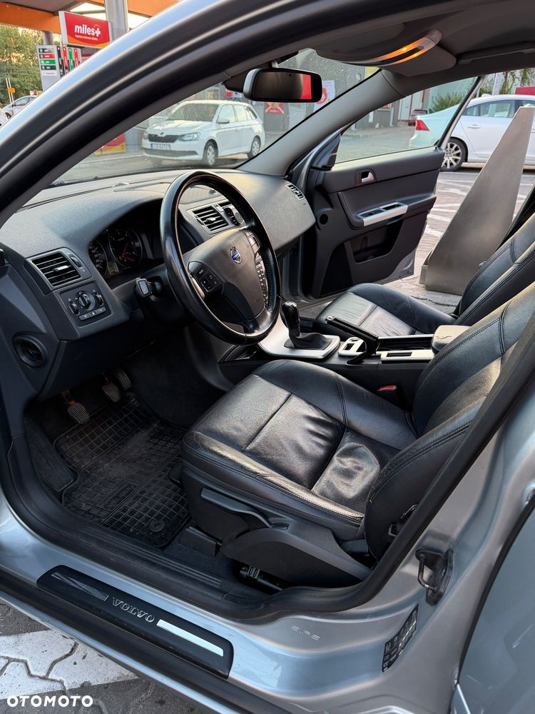 Volvo V50 D3 Momentum - 4