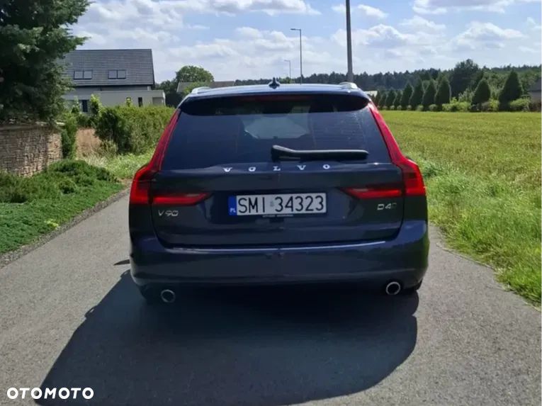Volvo V90 D4 AWD Geartronic Kinetic - 6