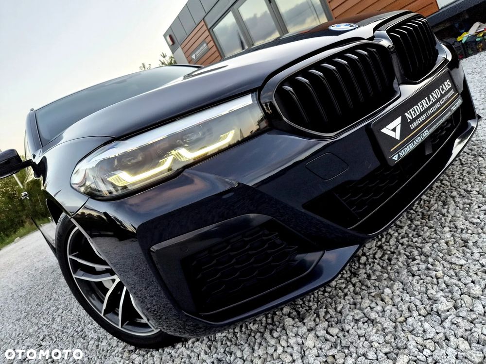 BMW Seria 5 530e xDrive M Sport sport - 4