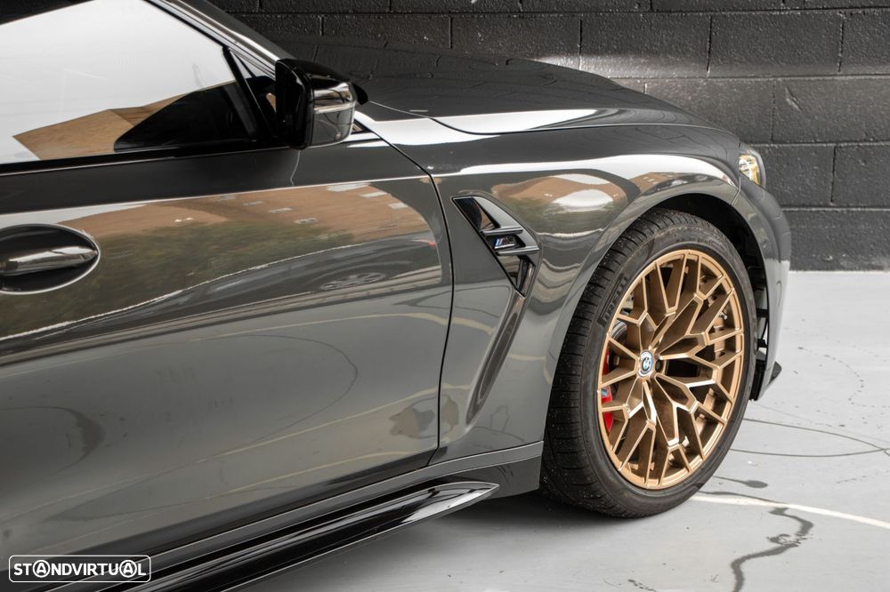BMW M3 Competition xDrive - 32