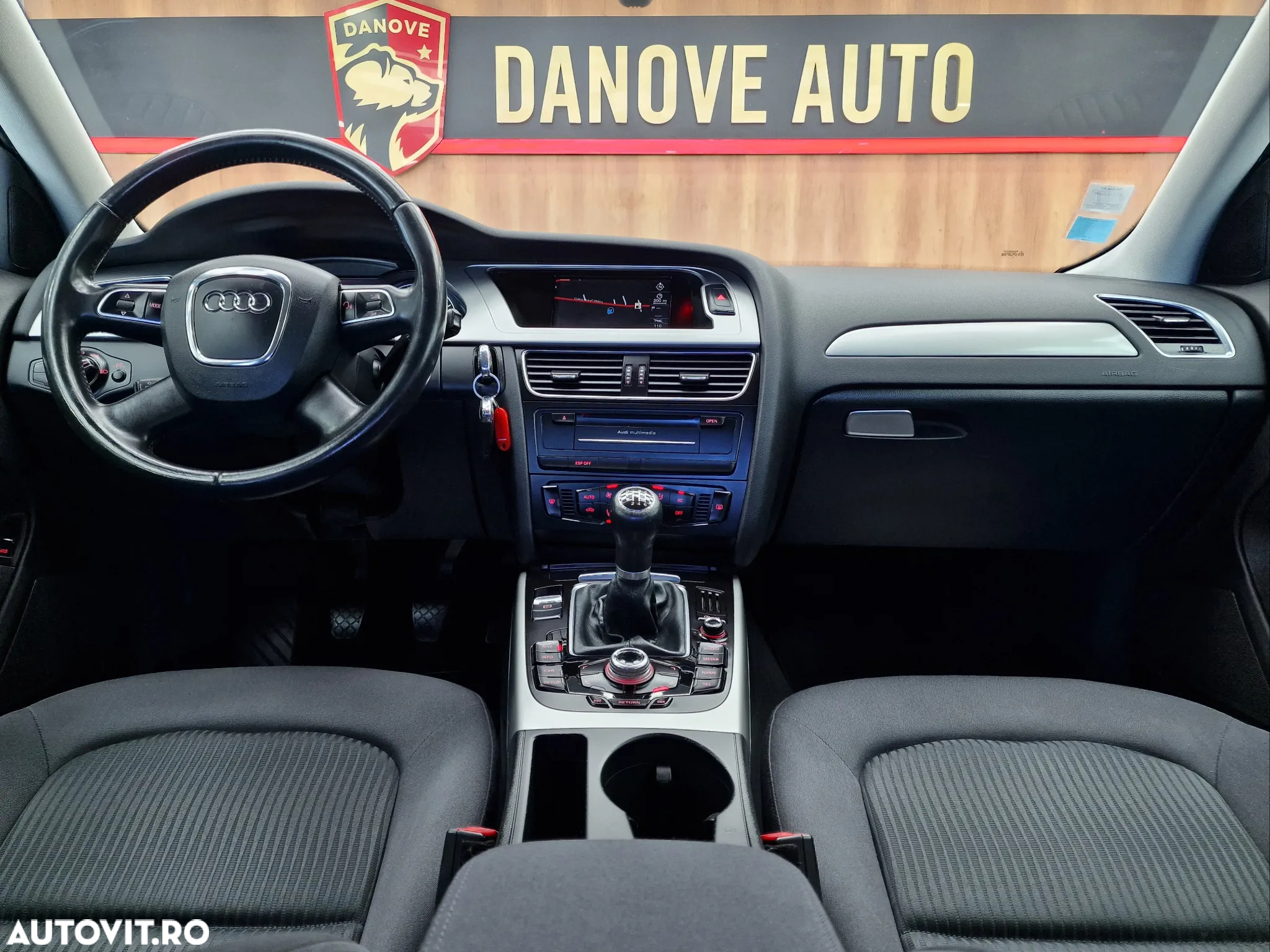 Audi A4 2.0 TDI B8 - 18