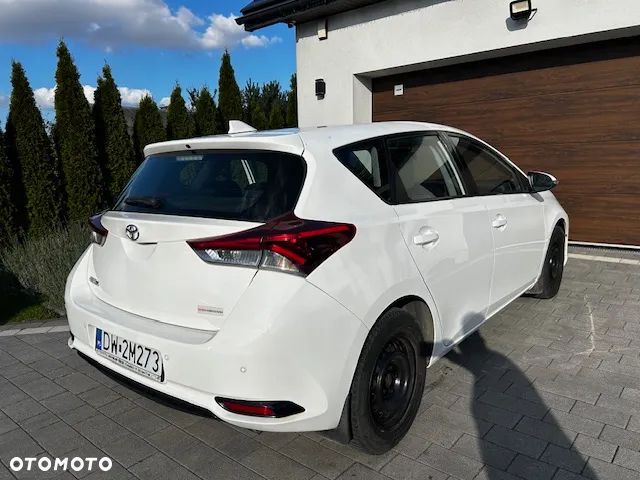 Toyota Auris 1.33 VVT-i Active - 5