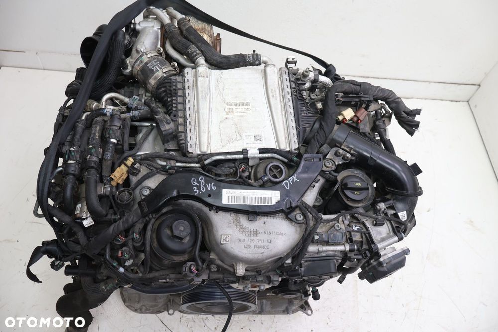 AUDI Q8 3.0 TDI V6 SILNIK DPX - 2