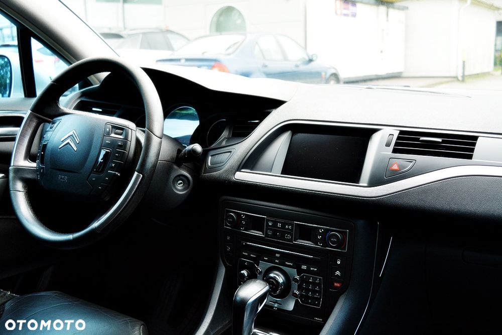 Citroën C5 HDi 165 FAP CrossTourer - 12