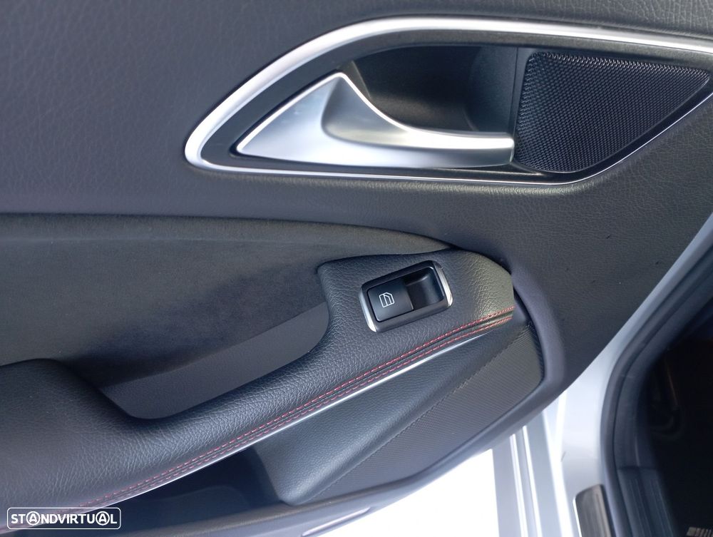 Mercedes-Benz CLA 200 d AMG Line - 9