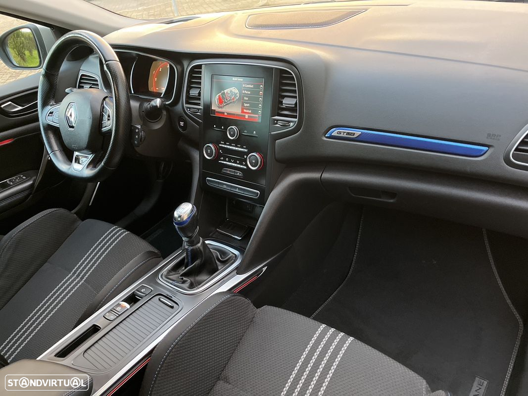 Renault Mégane Sport Tourer 1.6 dCi GT Line SS - 24