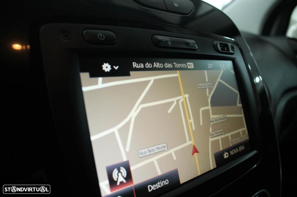 Renault Captur 0.9 TCE Initiale Paris - 16