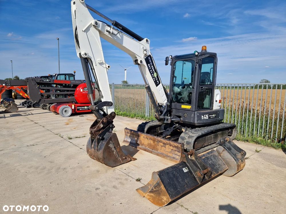 Bobcat E 45 jak Kubota Cat Wacker R361 - 5