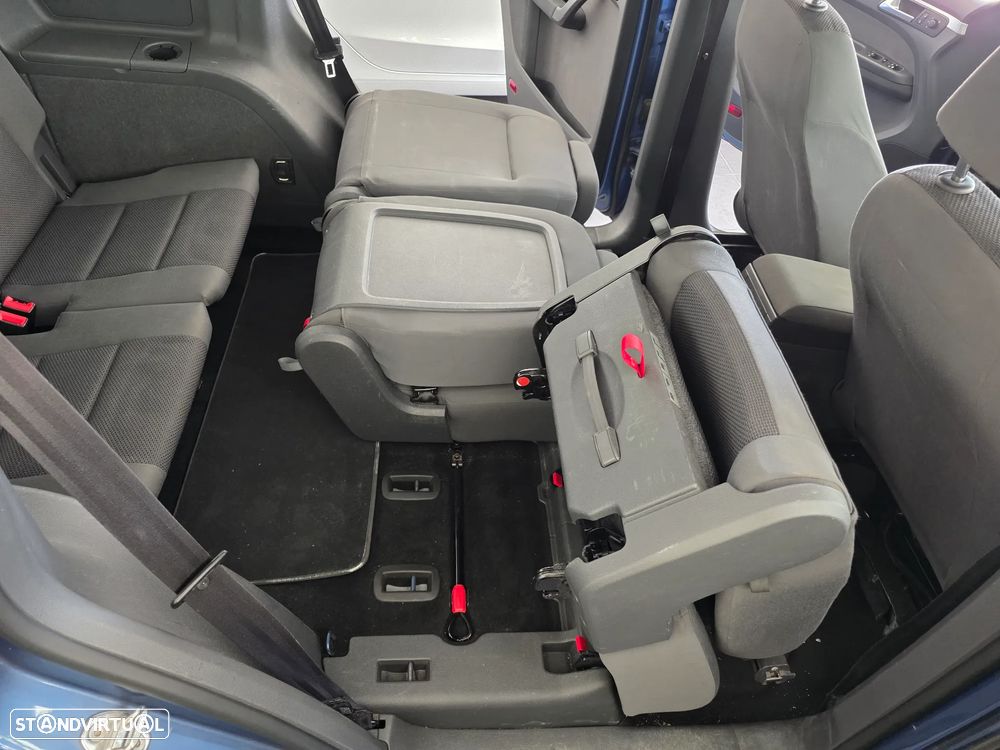 VW Touran - 19