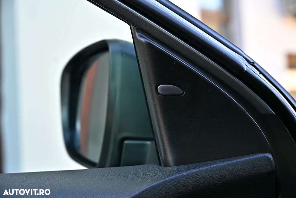 Nissan Qashqai 1.7 dCi TEKNA+ - 32