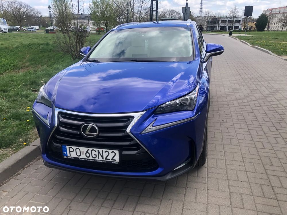 Lexus NX 200t AWD - 2