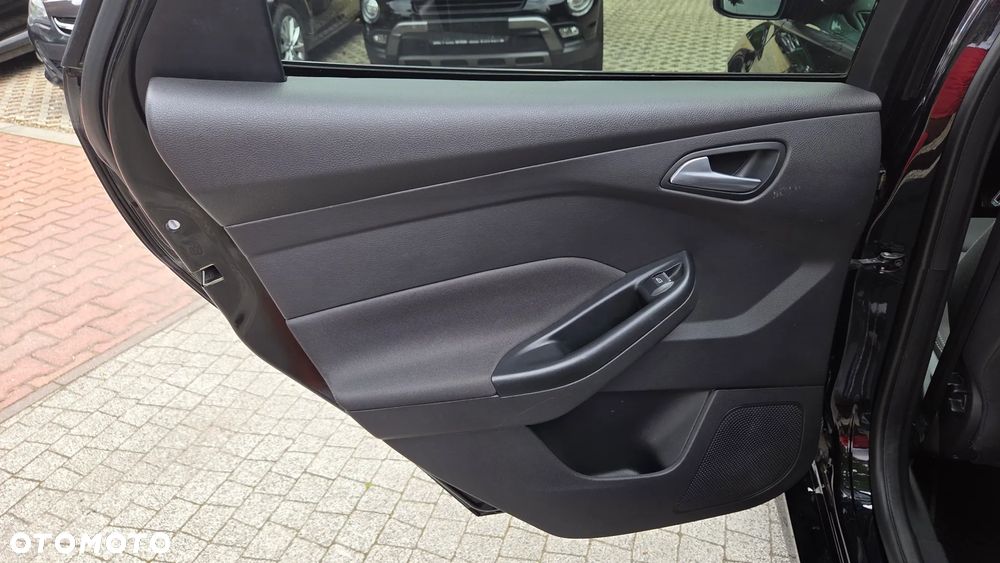 Ford Focus 2.0 TDCi ST-2 - 27