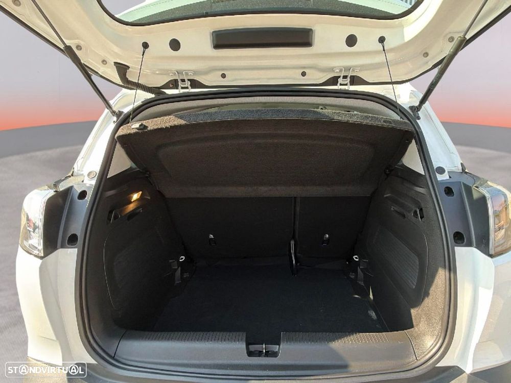 Opel Crossland 1.2 T Business Edition - 20