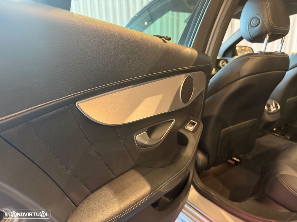Mercedes-Benz A 180 CDI AMG Line - 26