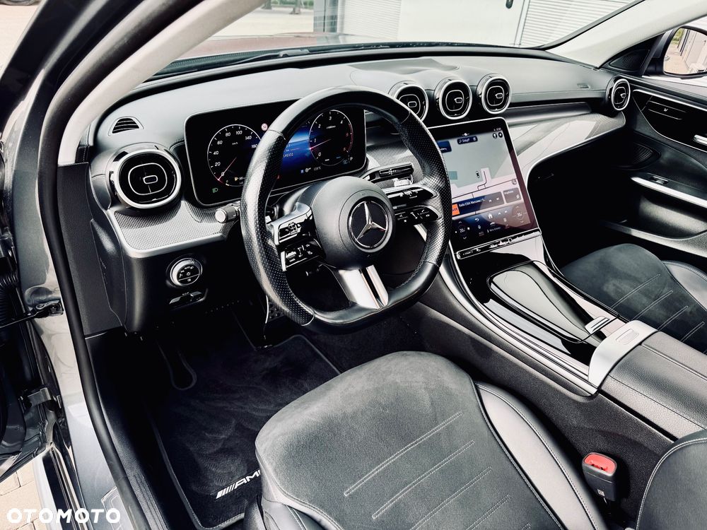 Mercedes-Benz Klasa C 220 d 4Matic 9G-TRONIC - 26