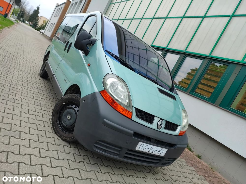 Renault Trafic - 1