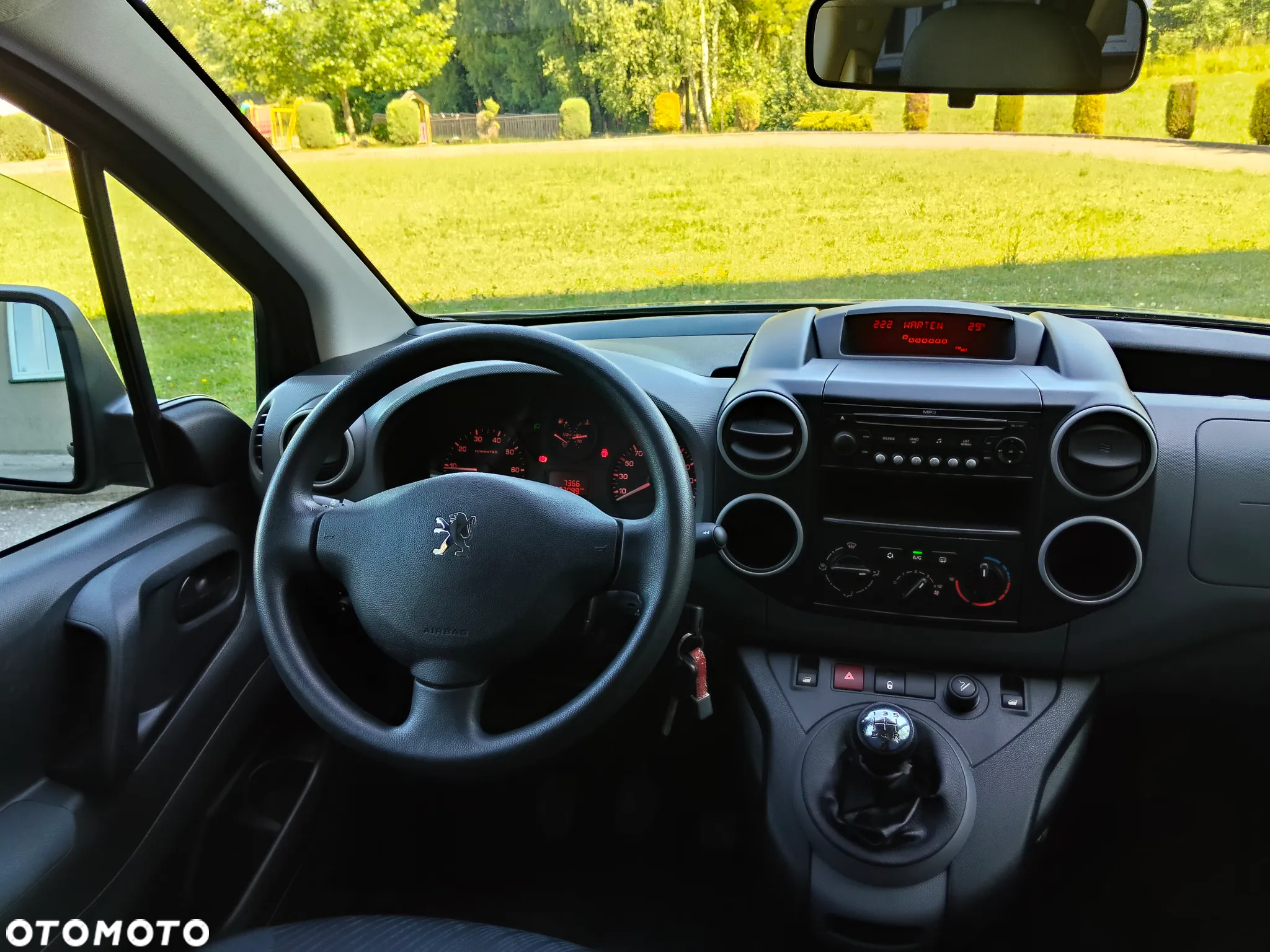Peugeot Partner Tepee 90 Family - 27