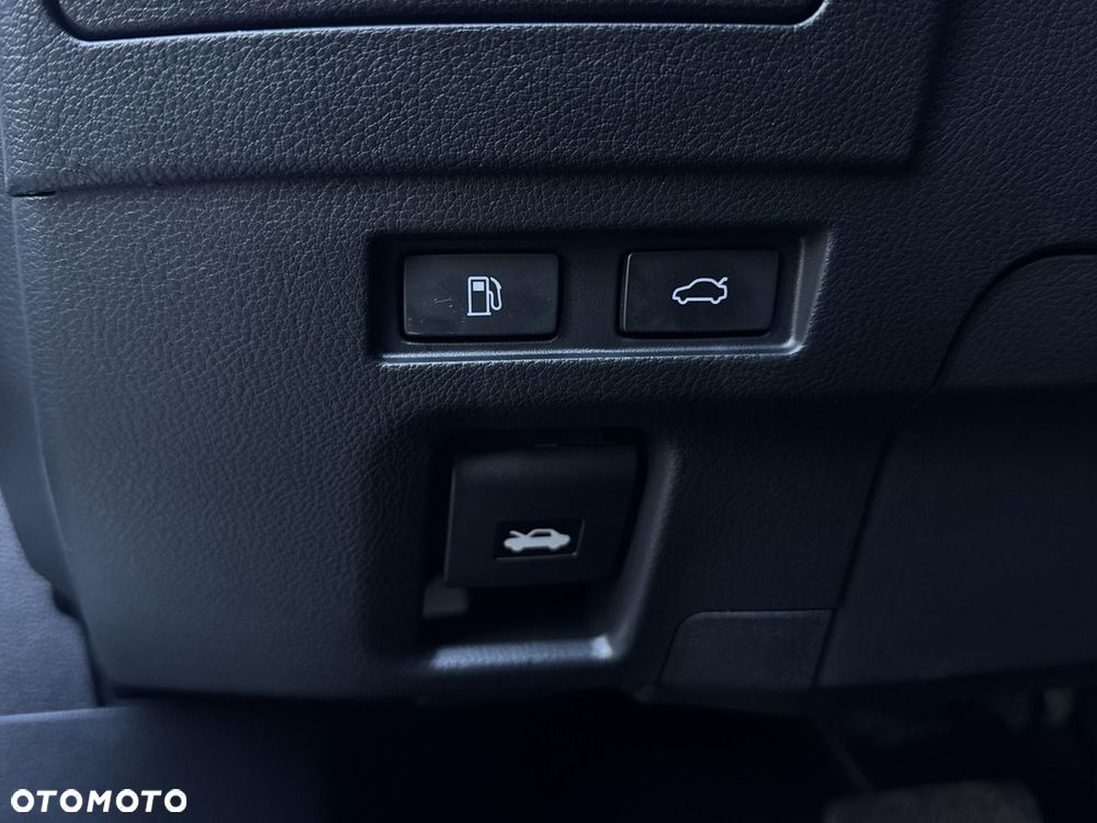 Lexus ES 300h Prestige - 33