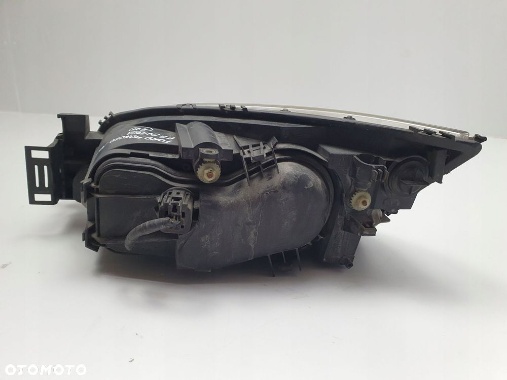 LAMPA PRAWA Ford Mondeo Mk3 III 00-07r PRZEDNIA prawy przód pasażera Europa - 5