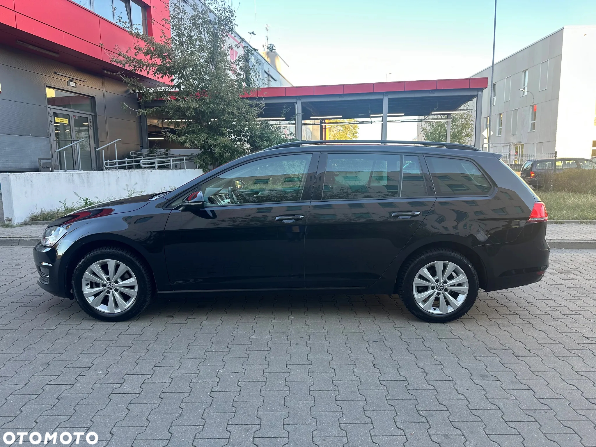 Volkswagen Golf 1.4 TSI BlueMotion Technology DSG Comfortline - 17