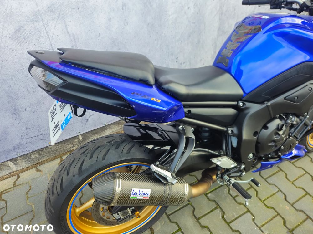Yamaha FZ8 - 7
