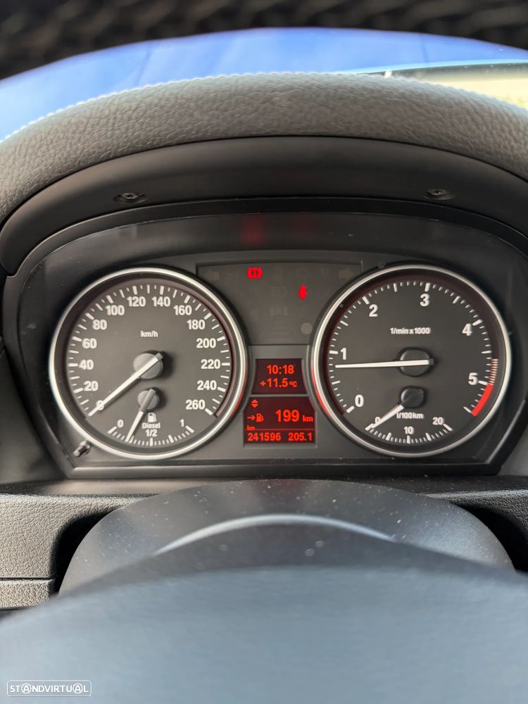 BMW X1 20 d sDrive Pack M - 11