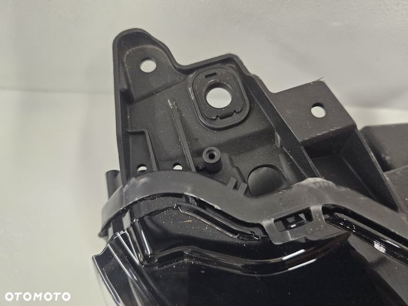 ALFA ROMEO JUNIOR MILANO LAMPA PRAWY PRZÓD PRAWA PRZEDNIA REFLEKTOR EU - 7