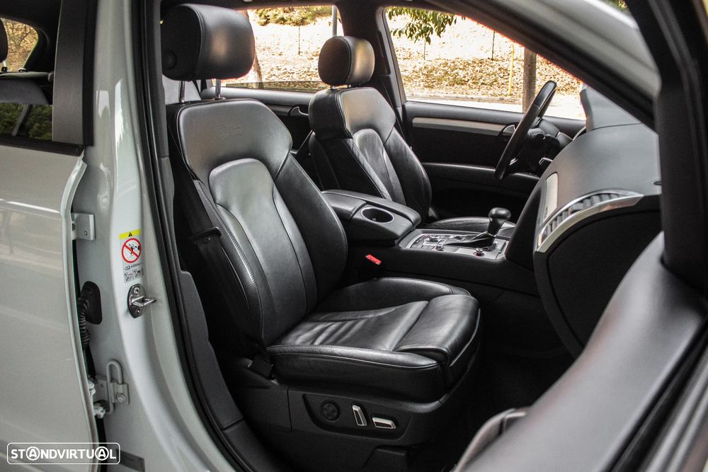 Audi Q7 3.0 V6 TDi quattro Tiptronic - 26