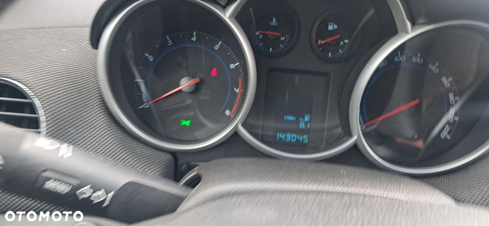 Chevrolet Cruze 1.8 LS+ - 20