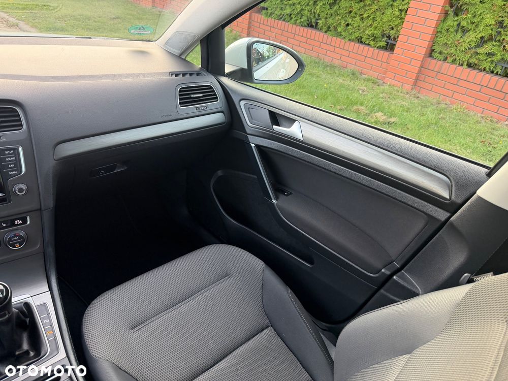 Volkswagen Golf 1.4 TSI BlueMotion Technology Highline - 28