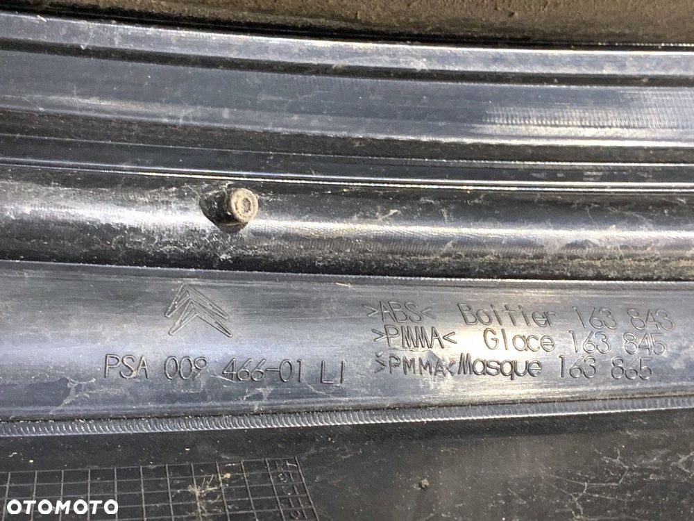 LAMPA LEWY TYŁ  CITROEN C4 GRAND PICASSO I (UA_) 2006 - 2013 2.0 i 16V 103 kW [140 KM] benzyna 2006 - 7