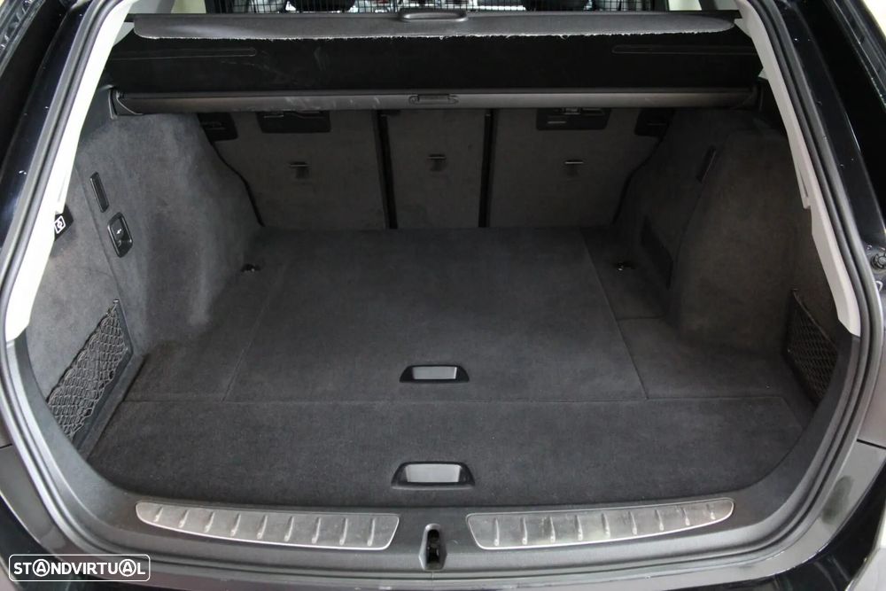 BMW 318 d Line Sport Auto - 25