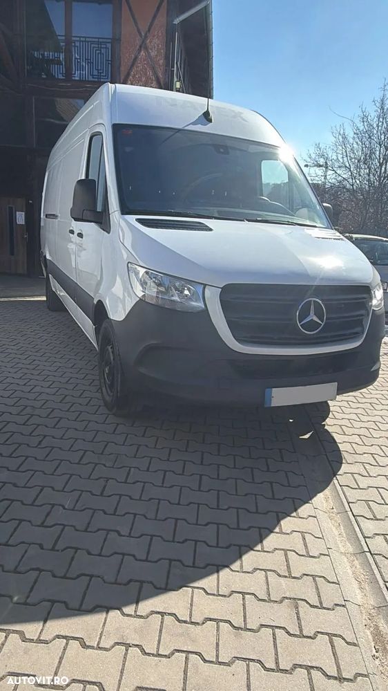 Mercedes-Benz Sprinter - 3