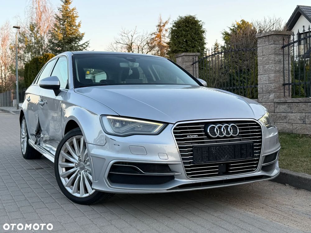 Audi A3 Sportback 1.4 TFSI e-tron S line Sportpaket - 6