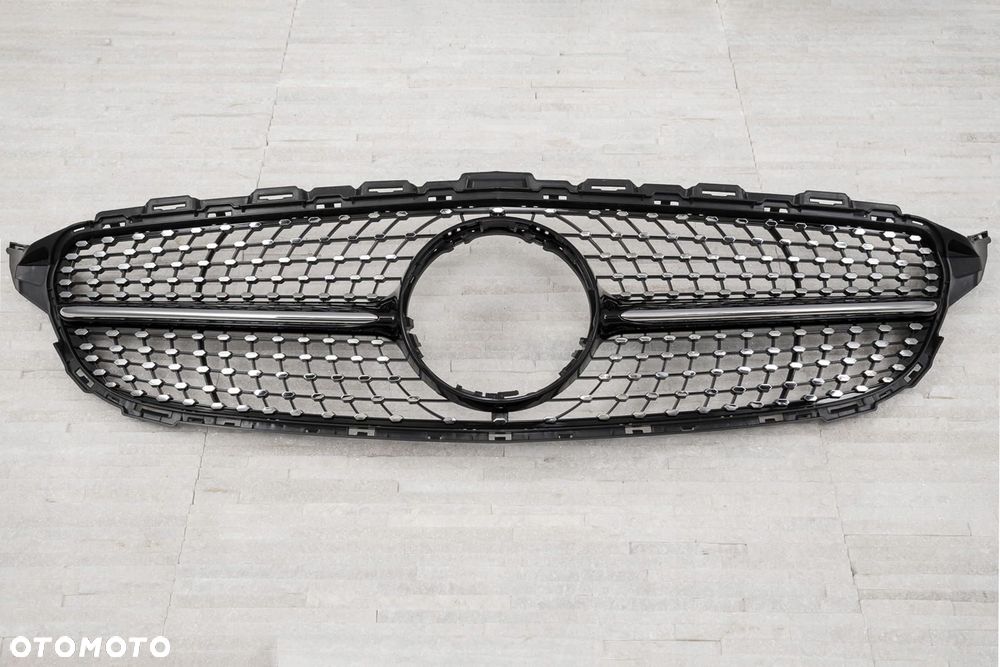 grill diamond czarny mercedes c-class w205 2014-2018 przed facelifting - 4