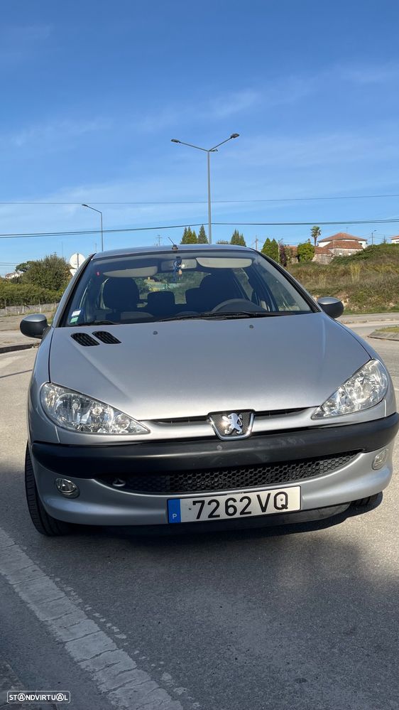 Peugeot 206 1.1 Color Line - 1