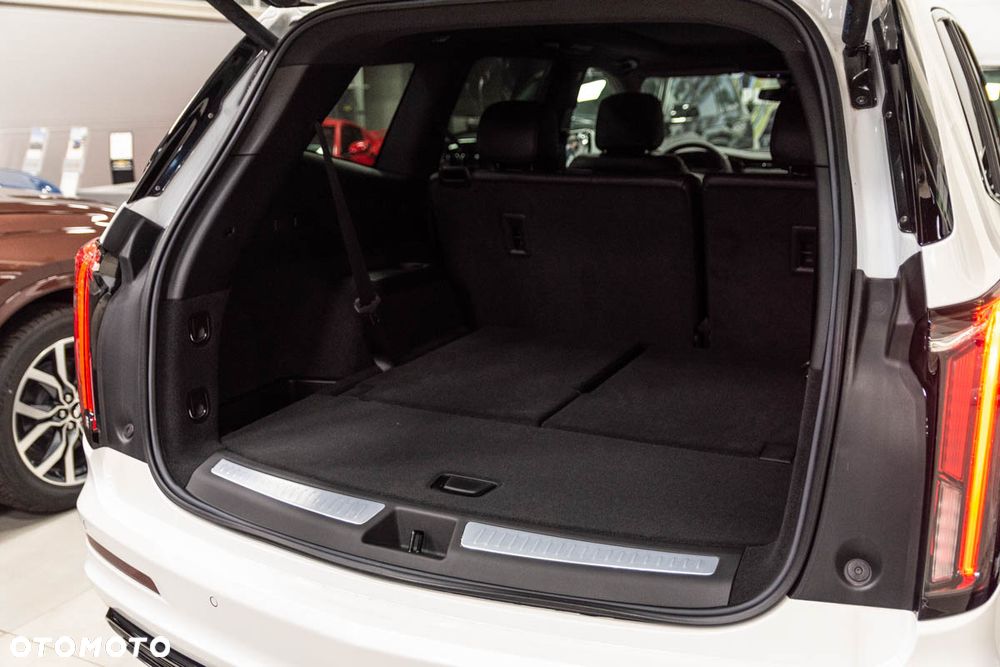 Cadillac XT6 - 16