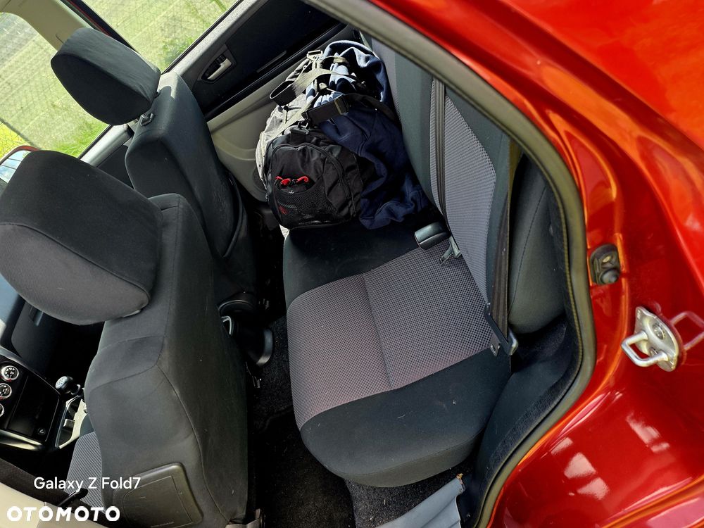 Suzuki SX4 - 5