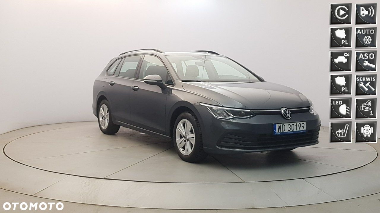 Volkswagen Golf - 1