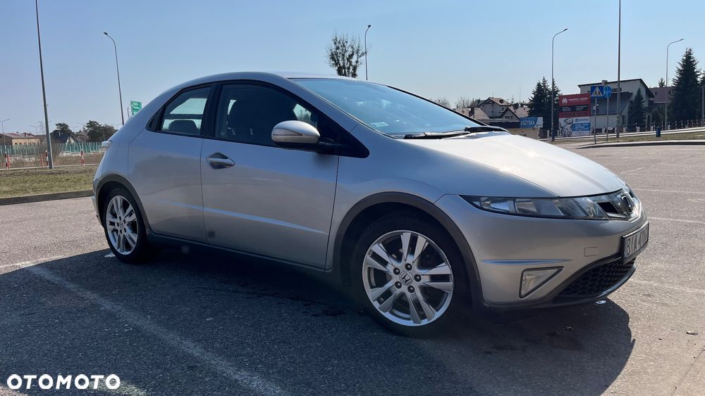 Honda Civic 1.8 Comfort - 1