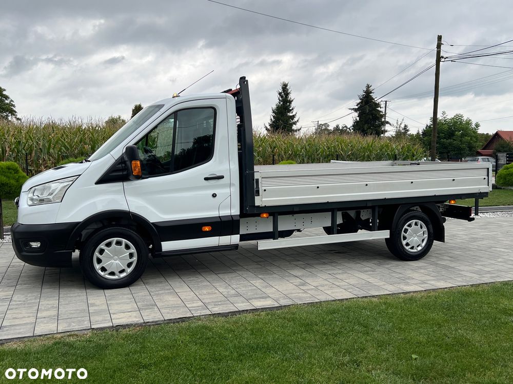 Ford Transit - 11