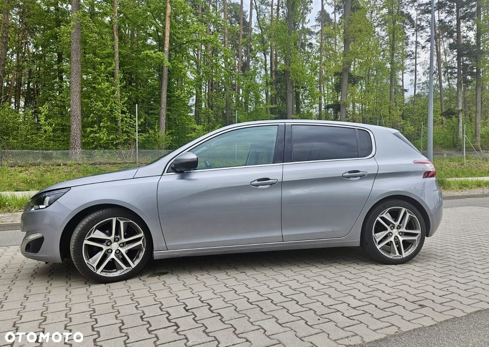 Peugeot 308 1.2 PureTech Allure S&S - 2
